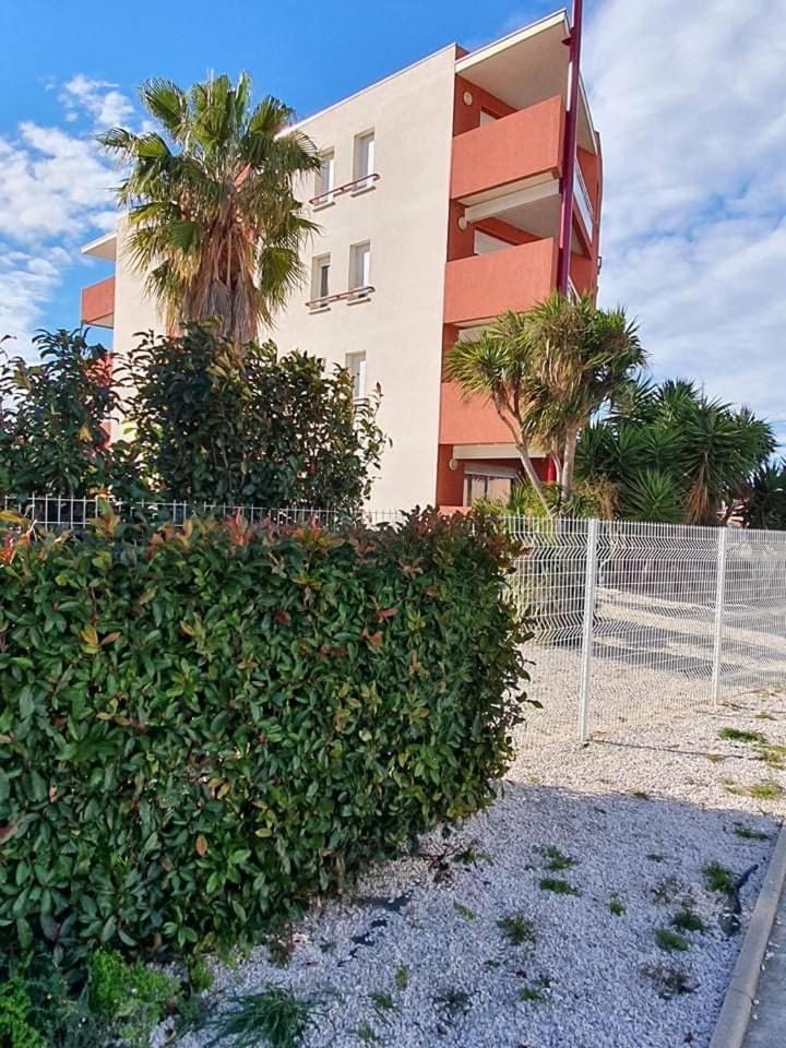 Logement Entier, Calme, Hyper Equipe Saint-Laurent-de-la-Salanque Luaran gambar